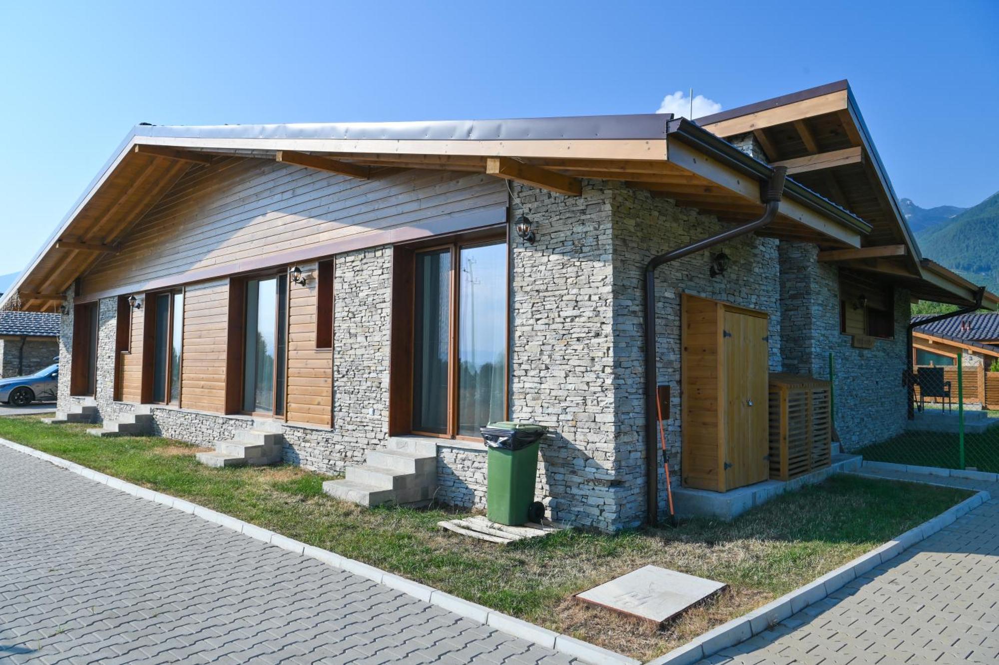 Villa Letizia Near The Pirin Golf Resort Бансько Екстер'єр фото